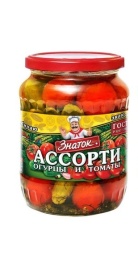Ассорти огурцы+томаты с/б 680г  Знаток